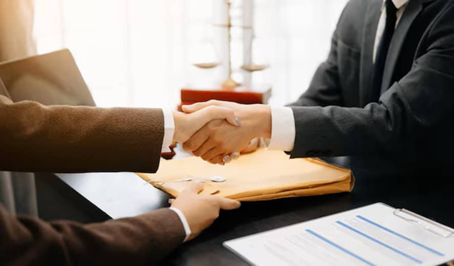 How Hiring a Lawyer Can Protect You From Insurance Company Tactics